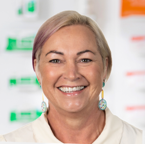 Timna Kerr - Headshot - 2025
